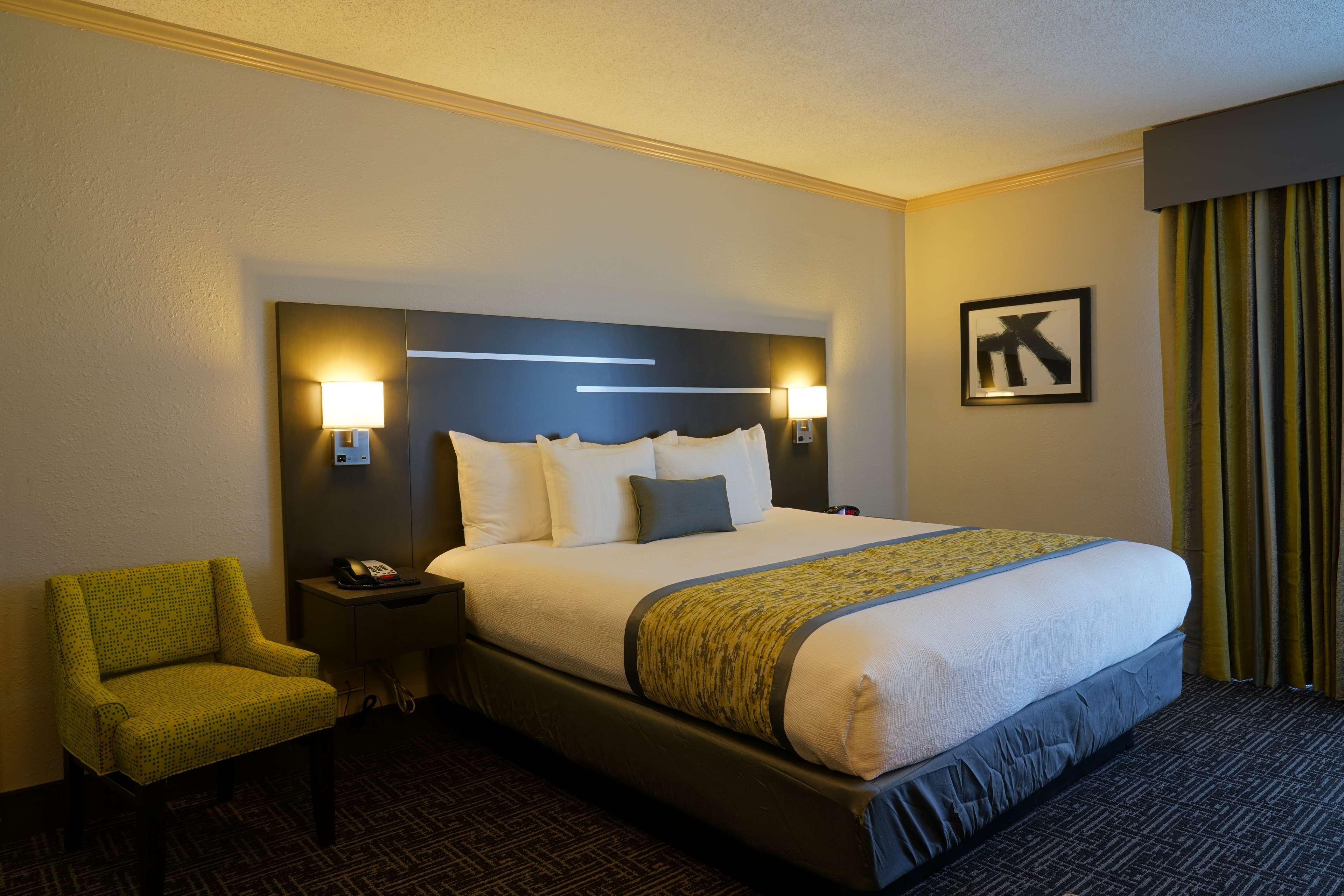 Best Western Plus Morristown Conference Center Extérieur photo