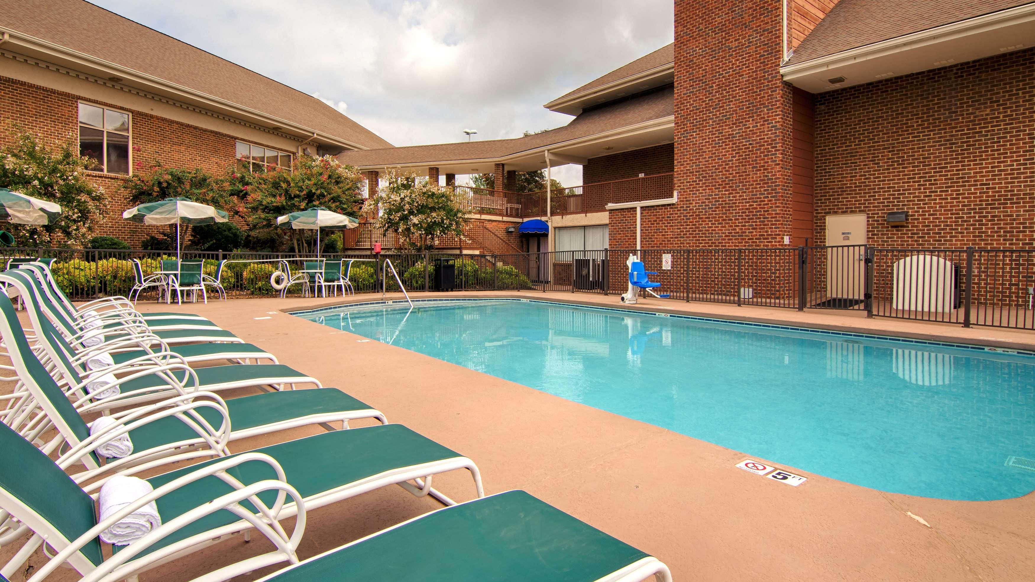 Best Western Plus Morristown Conference Center Extérieur photo