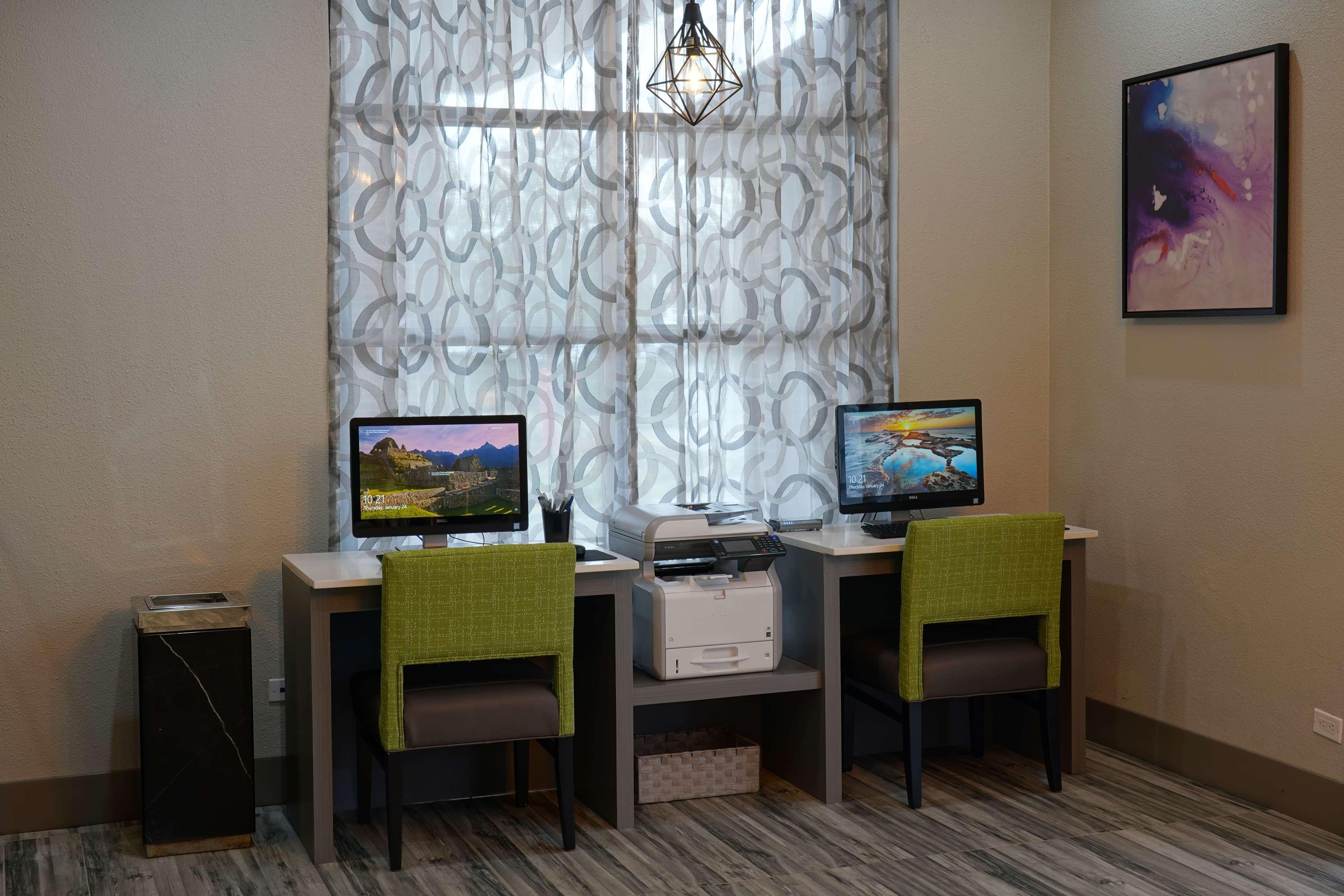 Best Western Plus Morristown Conference Center Extérieur photo