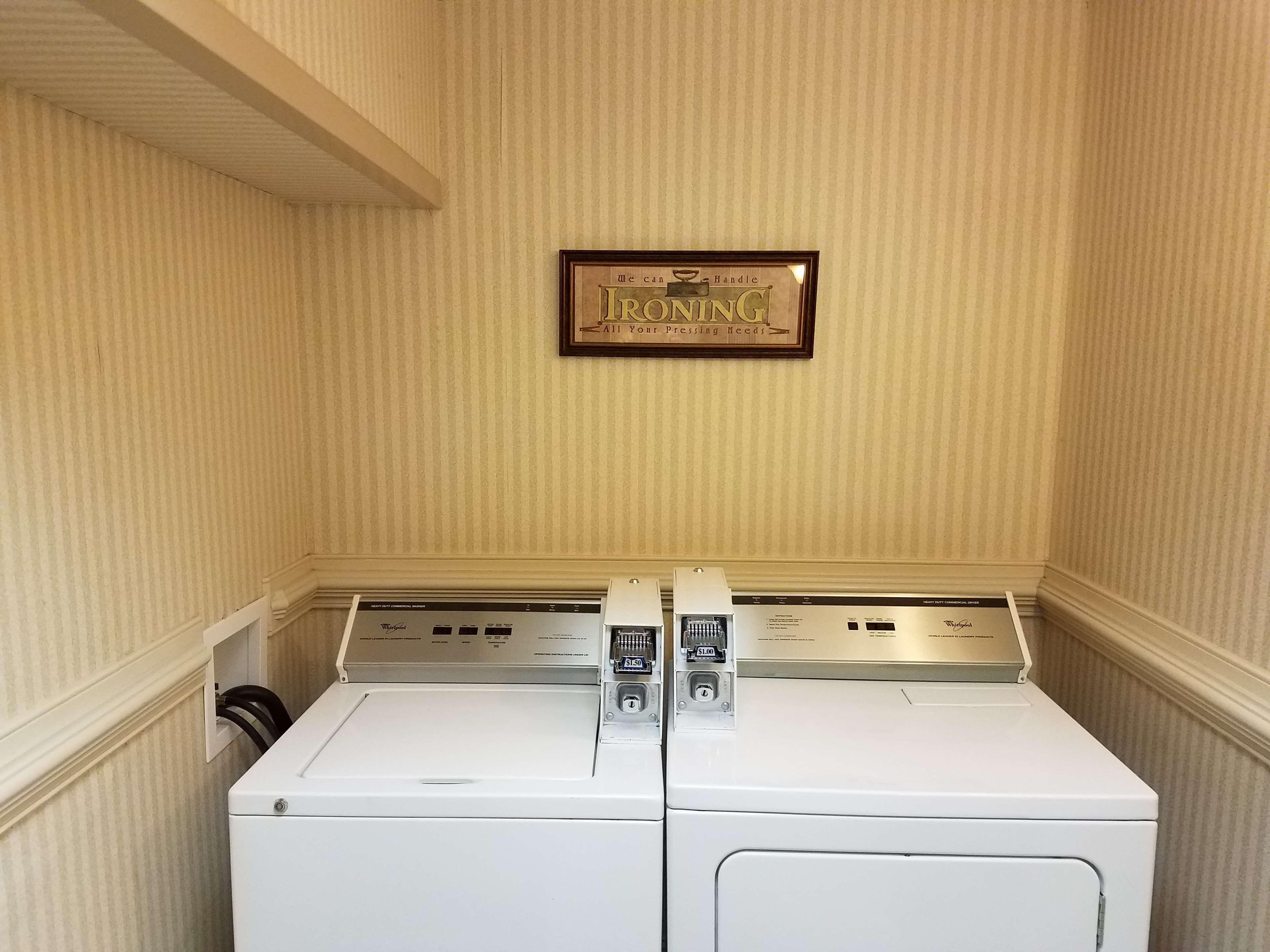 Best Western Plus Morristown Conference Center Extérieur photo
