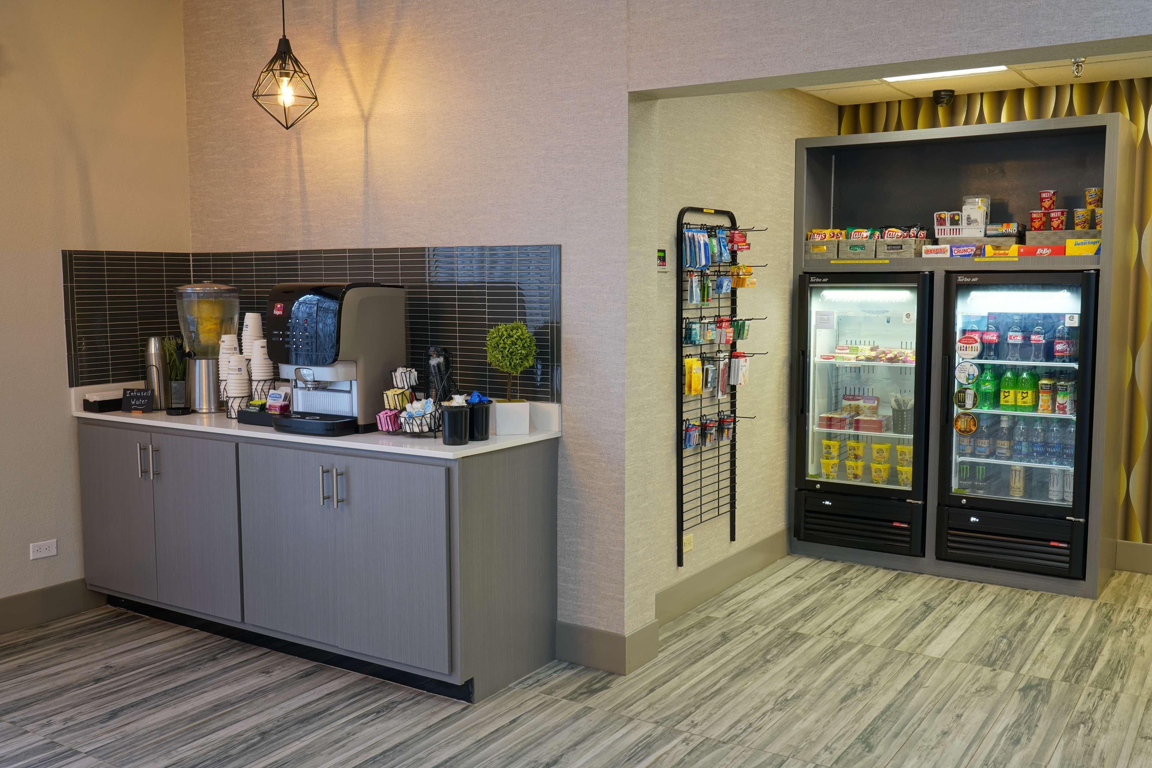 Best Western Plus Morristown Conference Center Extérieur photo