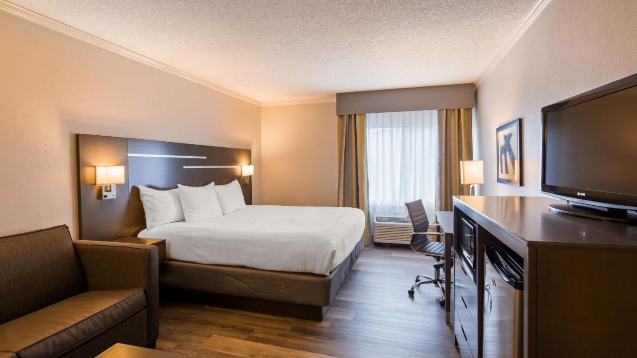 Best Western Plus Morristown Conference Center Extérieur photo