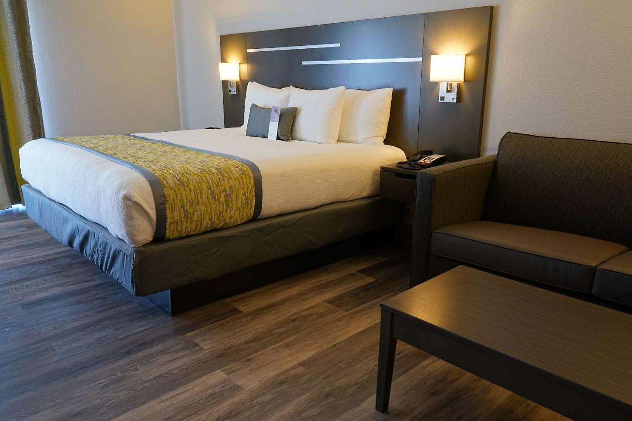 Best Western Plus Morristown Conference Center Extérieur photo