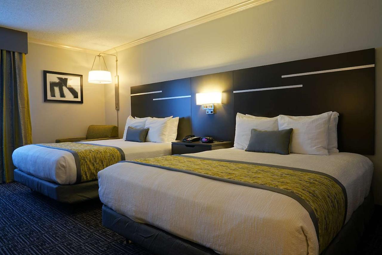 Best Western Plus Morristown Conference Center Extérieur photo